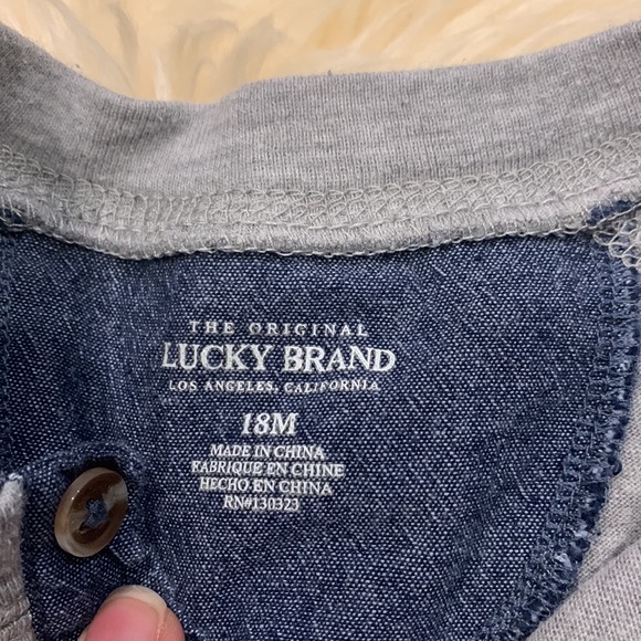 Lucky Brand & Carter’s Long-Sleeve and Short Tees with Blue Joe Fresh Pants 18M - Picture 7 of 15